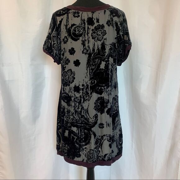 Sand Copenhagen Rose floral textured velvet short sleeved shift dress gray Sz 42 - Picture 5 of 10